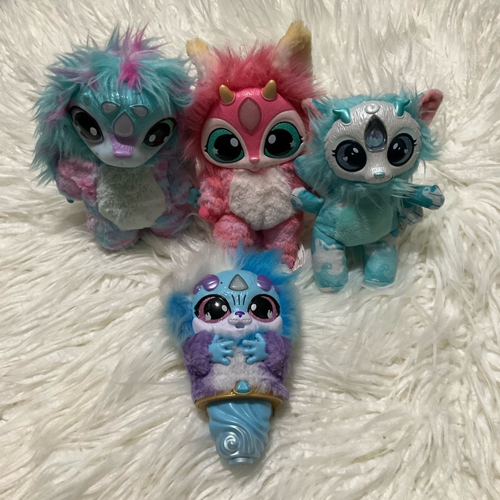 Magic Mixies Interactive Light Up Plush Plushie Bundle
